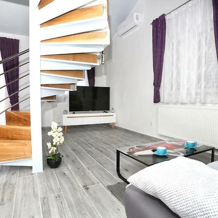 Apartman Kristian Trogir Zewnętrze zdjęcie