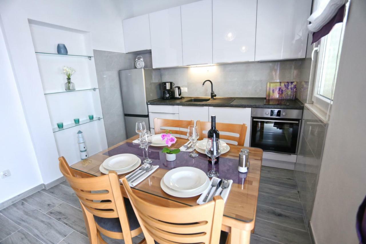 Apartman Kristian Trogir Zewnętrze zdjęcie